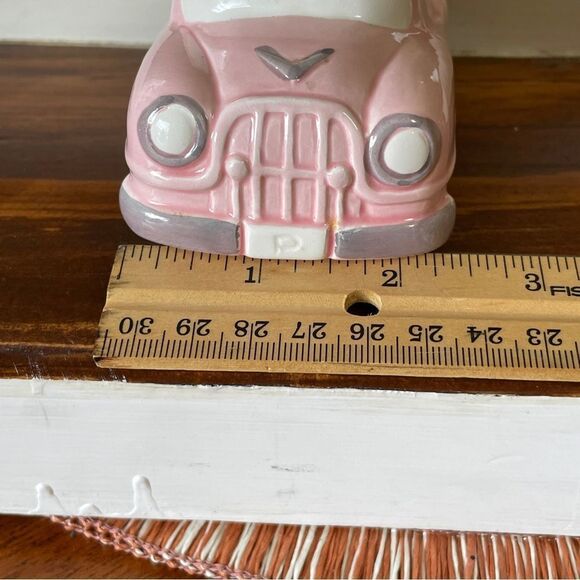 Vintage Vandor Hand Painted Ceramic Pink Cadillac Salt Or Pepper Shaker - Picture 10 of 13